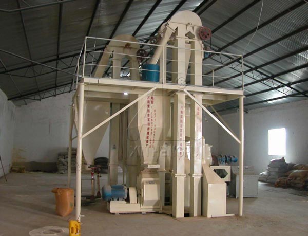 Poultry feed processing machinery